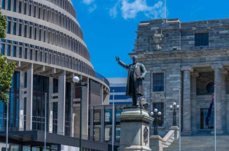 The New Zealand Government Races Towards a Constitutional Crisis